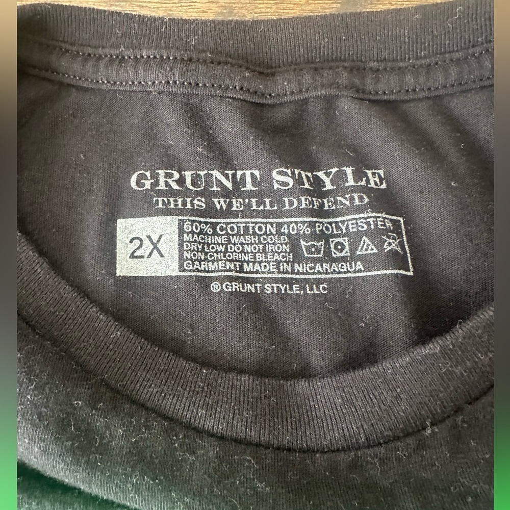 Grunt Style Black and Green ☘️ Short Sleeve Tee - Picture 4 of 4